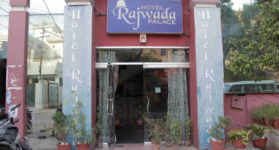 Hotel Rajwada Palace, Jaipur 2